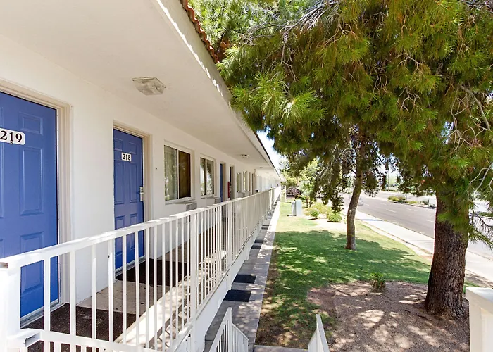 Hotel 6-tempe, Az - Scottsdale South